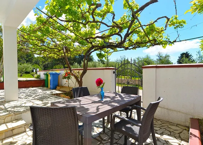 Branko 2081 Apartament Pula