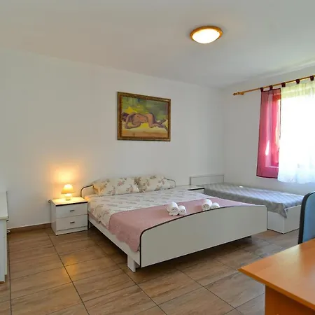 Apartmán Branko 2081 *