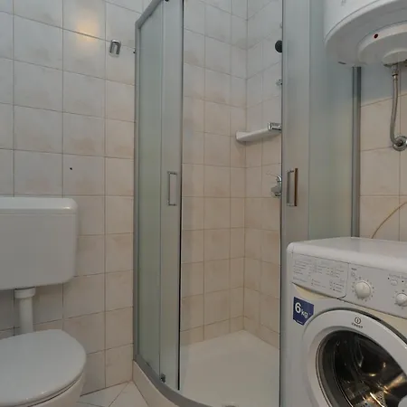 Branko 2081 Apartmán Pula